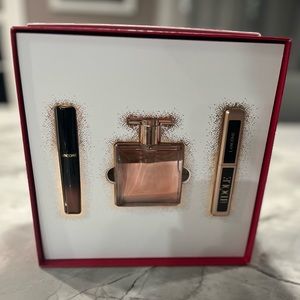 Lancôme gift set containing idol perfume, high shine lip gloss, & mascara